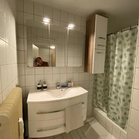 In Bahnhofsnaehe Mit Balkon - 35 M2 Appartamento Gmunden