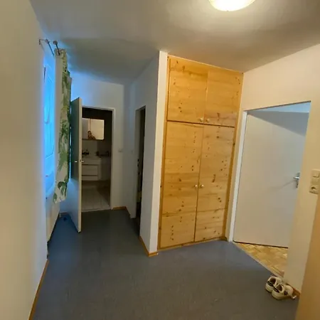In Bahnhofsnaehe Mit Balkon - 35 M2