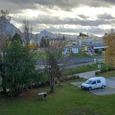 In Bahnhofsnaehe Mit Balkon - 35 M2 Appartamento Gmunden