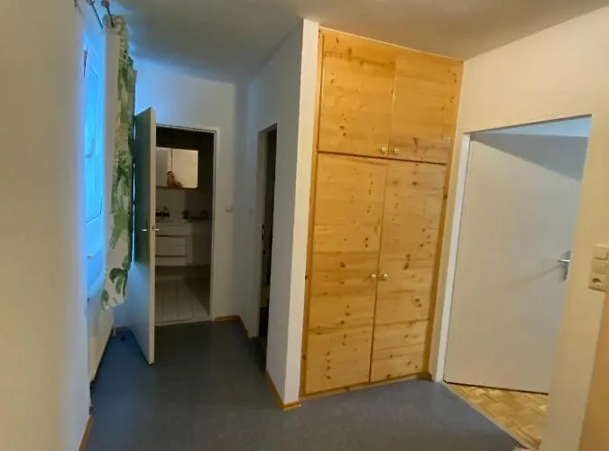 In Bahnhofsnaehe Mit Balkon - 35 M2
